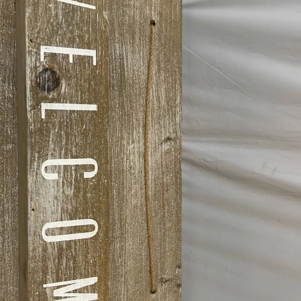 Rustic welcome wall hanging for mail, keys, dog leashes, etc
